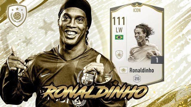 Ronaldinho, tiền đạo hàng đầu FO4, có khả năng thăng bằng xuất sắc.